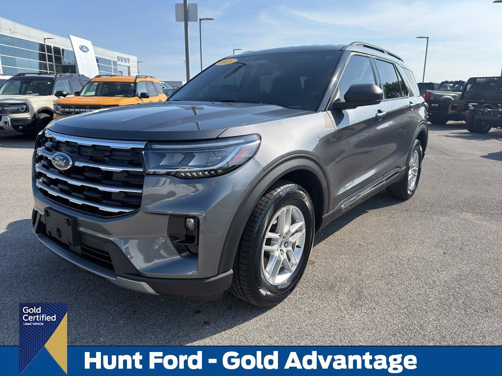 Certified 2025 Ford Explorer Active w/ Active Comfort Package RWD image 1