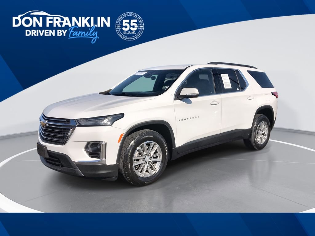 Used 2023 Chevrolet Traverse LT