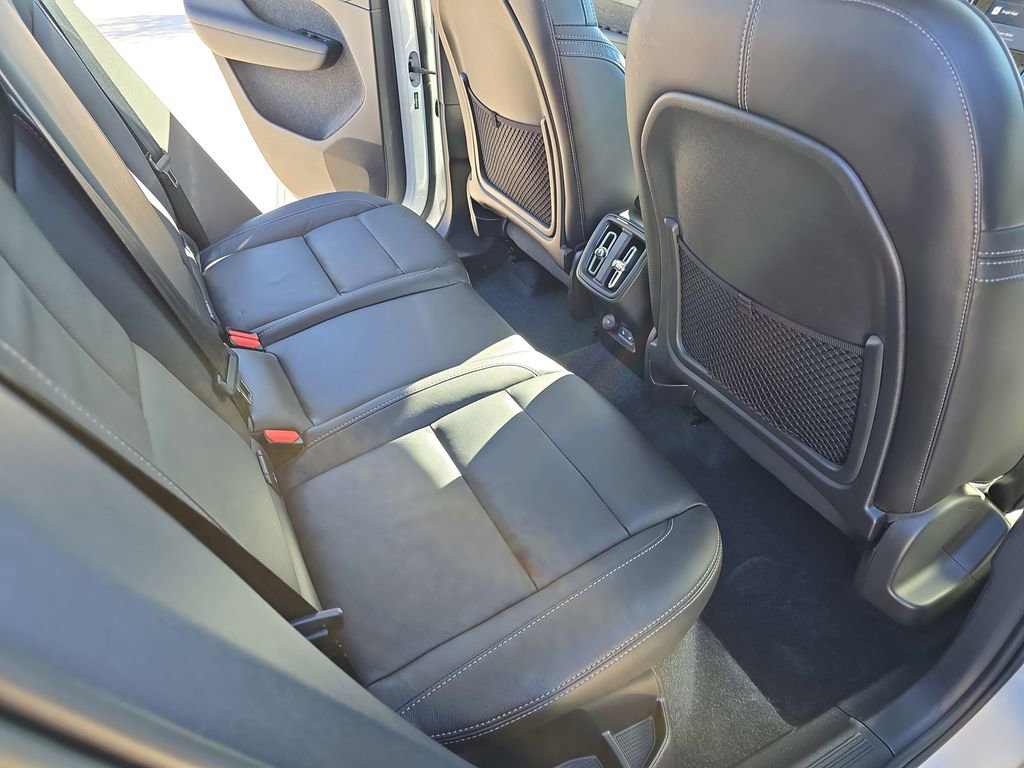 Used 2023 Volvo XC40 B5 Plus w/ Driver Assist Package image 14