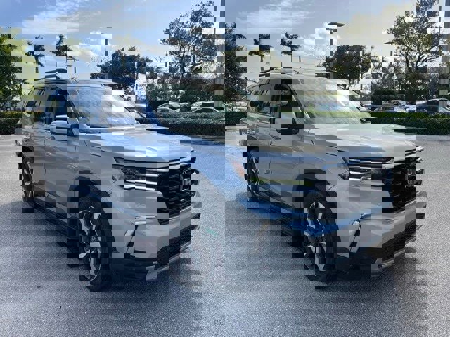 Certified 2023 Honda Pilot Elite image 1