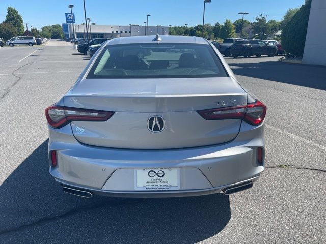 New 2025 Acura TLX w/ Technology Package FWD image 6