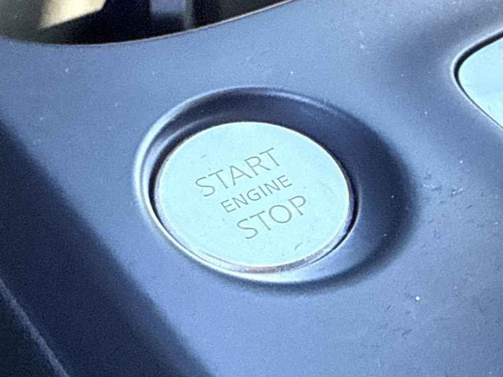 Certified 2023 INFINITI QX50 Luxe image 8