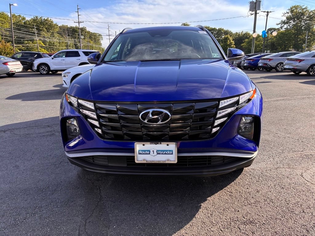 Used 2023 Hyundai Tucson SEL w/ Convenience Package AWD/4WD image 2