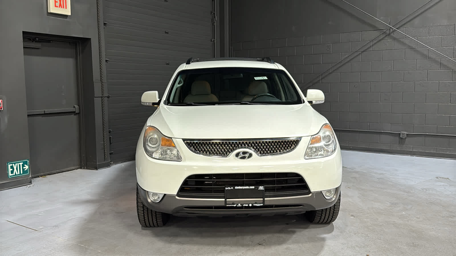 Used 2010 Hyundai Veracruz GLS AWD/4WD image 2