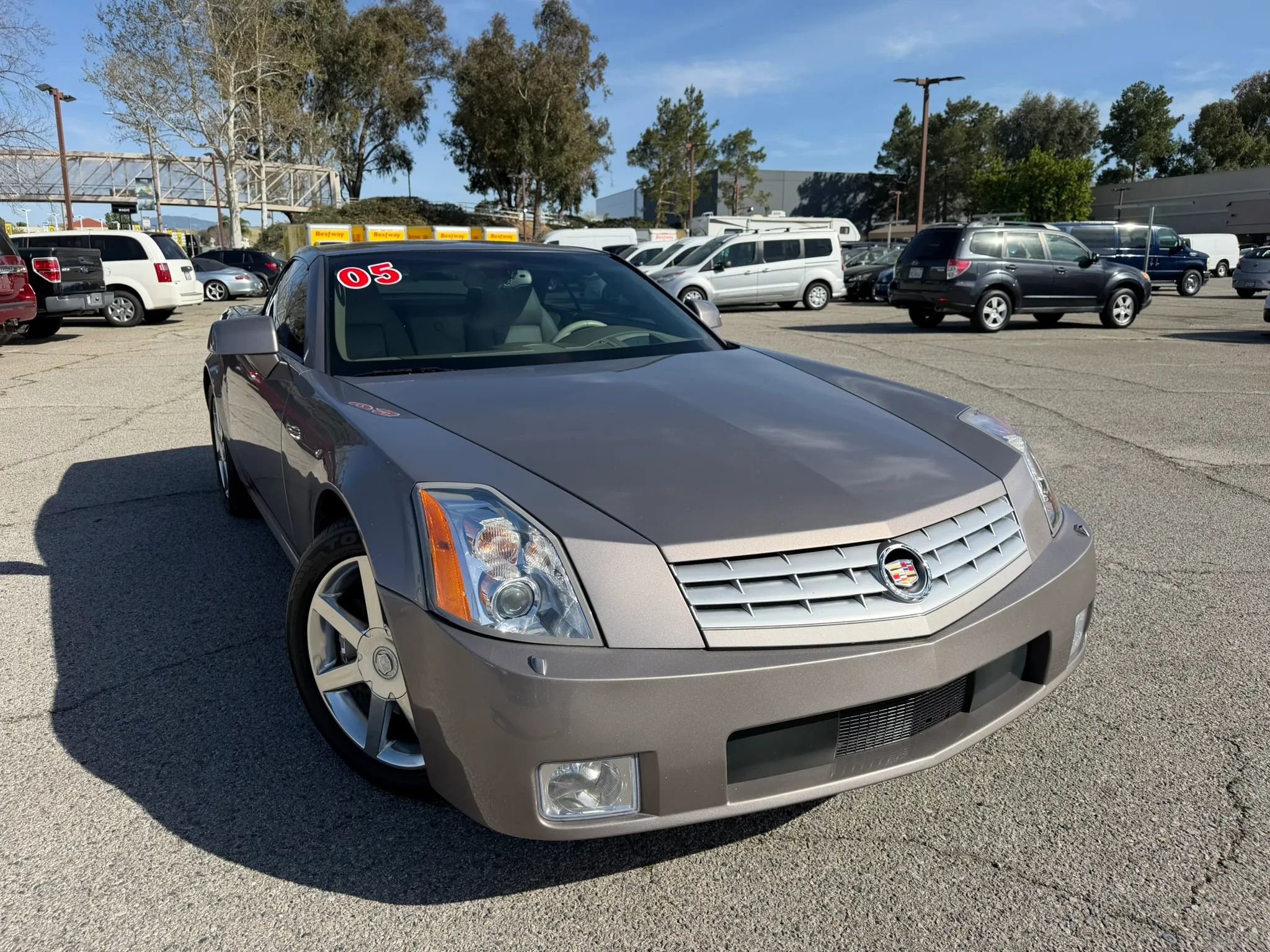Used 2005 Cadillac XLR Convertible 2D image 2