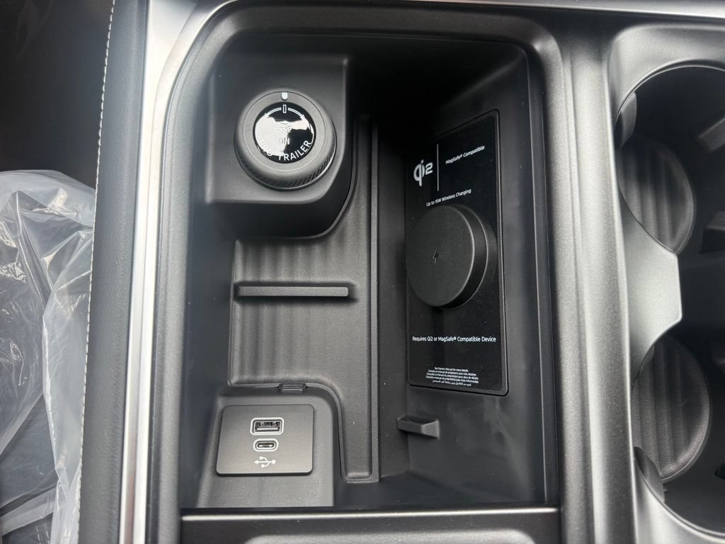 New 2027 Ford Expedition Max Platinum w/ Stealth Performance Package AWD/4WD image 24