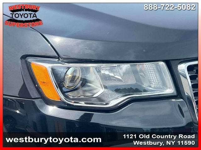 Used 2021 Jeep Grand Cherokee Limited AWD/4WD image 12