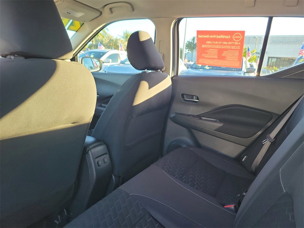 Certified 2021 Nissan Kicks SV image 8