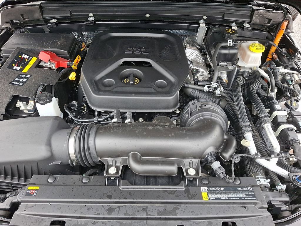 Used 2025 Jeep Wrangler Unlimited Sport S 4xe image 27