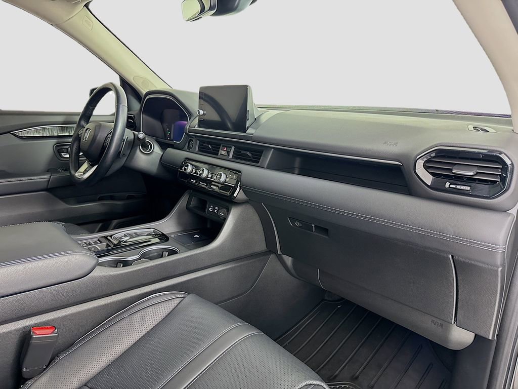 Used 2023 Honda Pilot Elite image 29