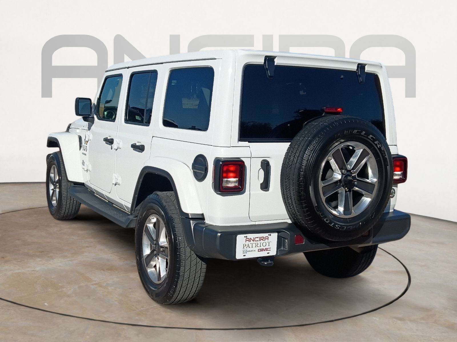 Used 2021 Jeep Wrangler Unlimited Sahara w/ Uconnect 4C Nav & Sound Group AWD/4WD image 8