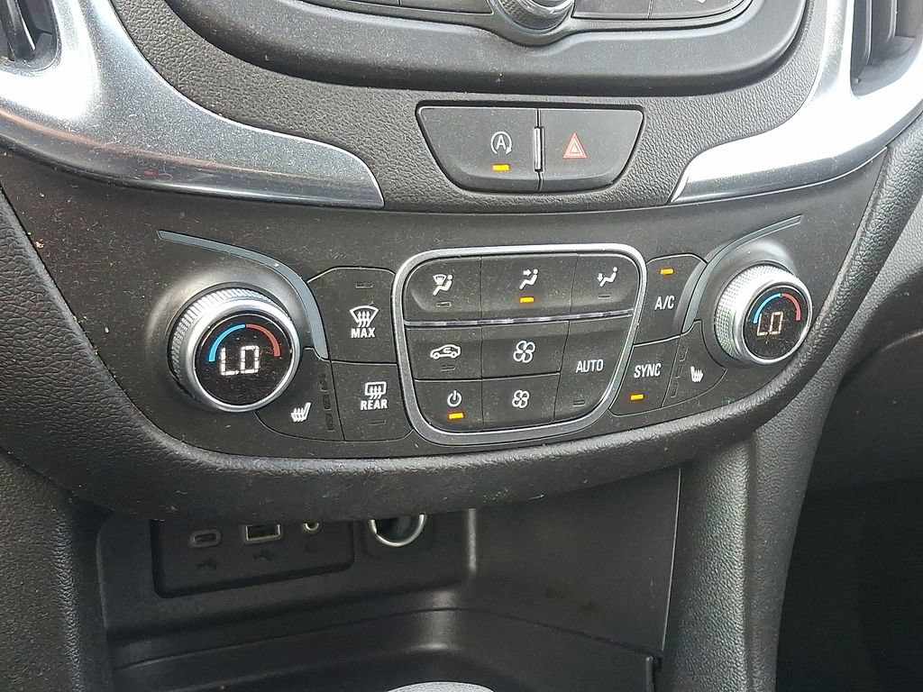 Used 2024 Chevrolet Equinox LT AWD/4WD image 15