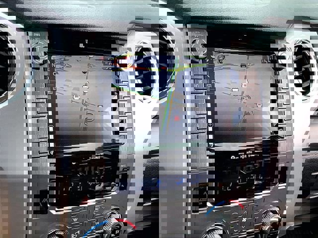 Used 2021 Toyota Tundra Platinum AWD/4WD image 19