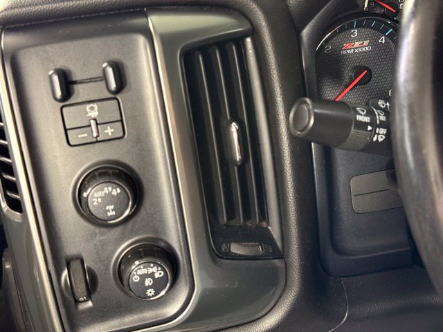 Used 2019 Chevrolet Silverado 1500 LT w/ All Star Edition AWD/4WD image 20