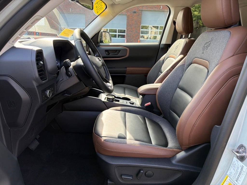 Used 2024 Ford Bronco Sport Outer Banks w/ Tech Package AWD/4WD image 15