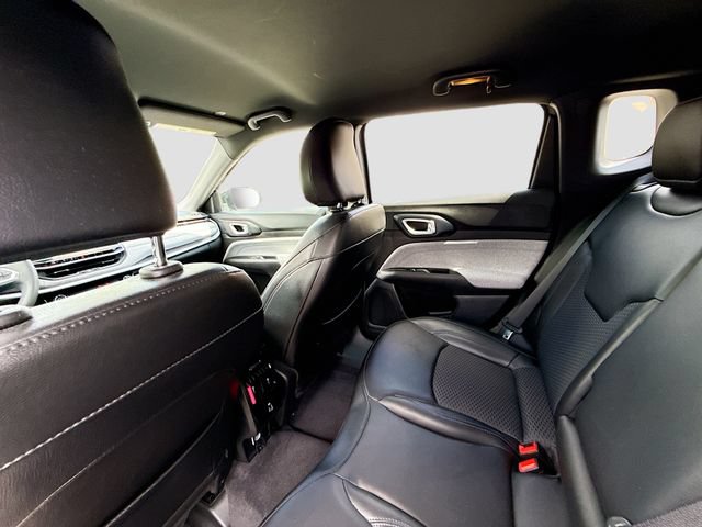 Used 2023 Jeep Compass Latitude w/ Convenience Group AWD/4WD image 23