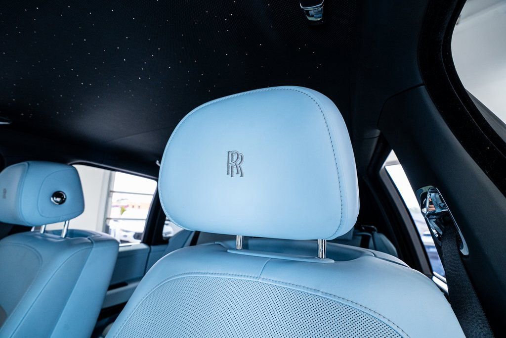 Used 2022 Rolls-Royce Cullinan image 45