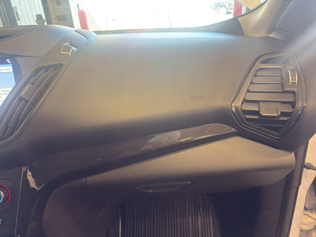 Used 2017 Ford Escape Titanium w/ Equipment Group 301A image 22