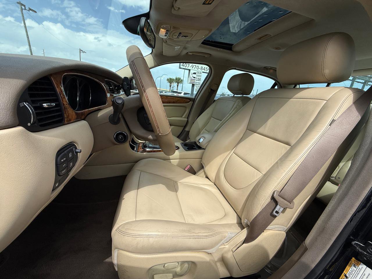 Used 2005 Jaguar XJ8 RWD image 12