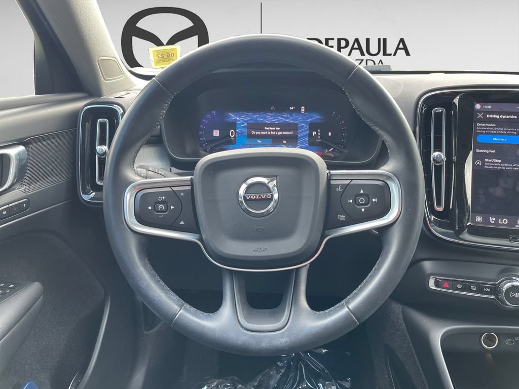 Used 2024 Volvo XC40 B5 Plus w/ Protection Package Premier AWD/4WD image 11