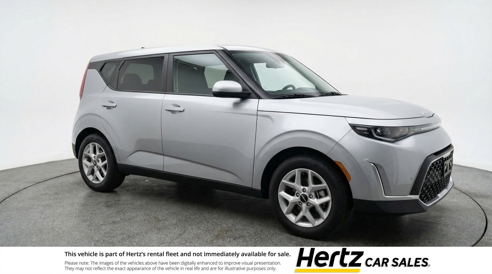 Used 2025 Kia Soul LX w/ LX Technology Package FWD image 1