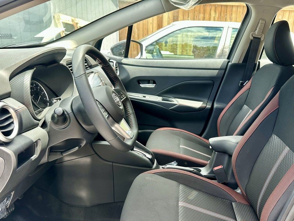 Certified 2025 Nissan Versa SR w/ Trunk Package FWD image 25