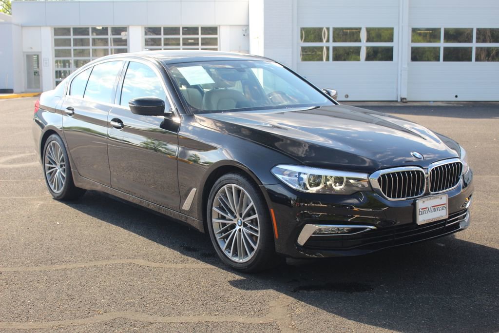 Used 2018 BMW 530i xDrive w/ Premium Package
