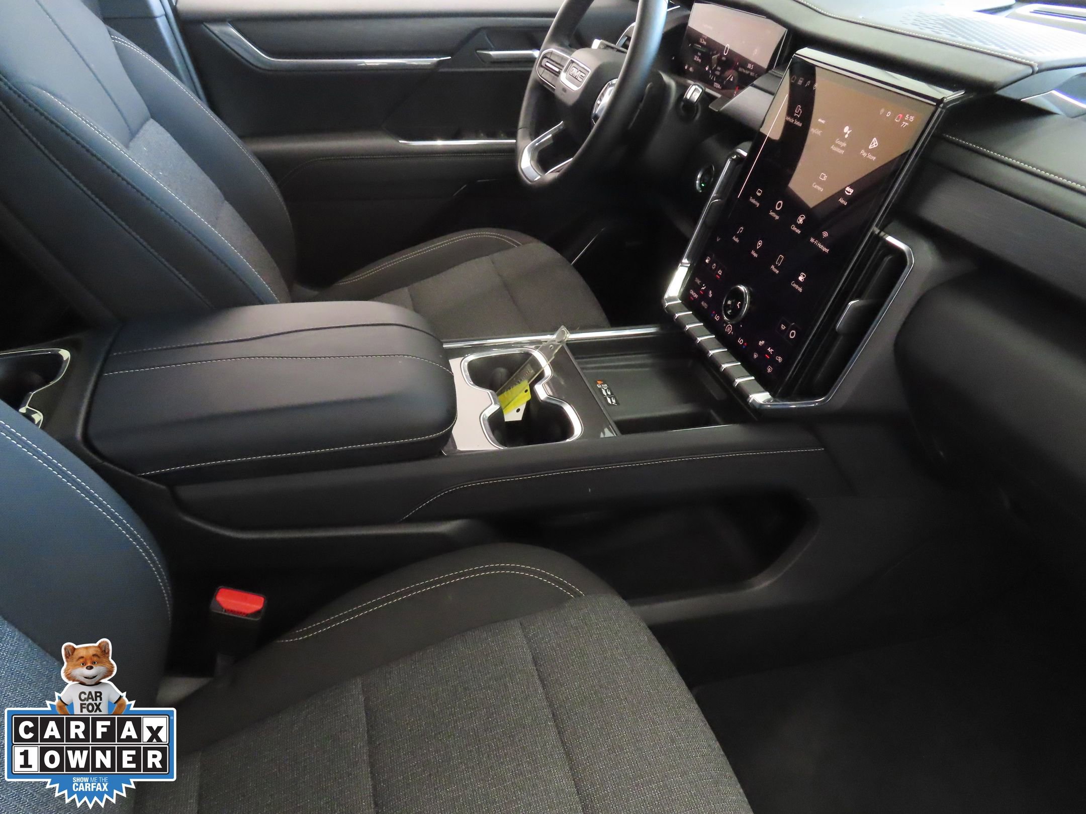 Used 2025 GMC Acadia Elevation image 27