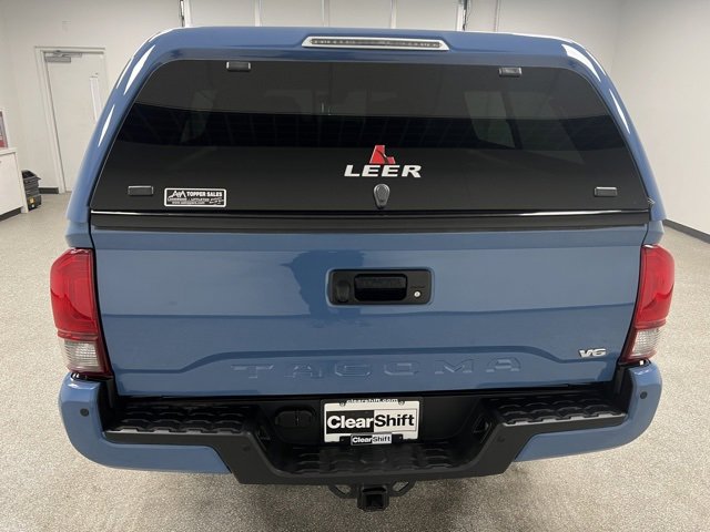 Used 2019 Toyota Tacoma TRD Sport image 8