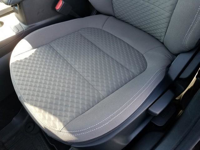 Used 2022 Ford Escape SE w/ Cold Weather Package image 14