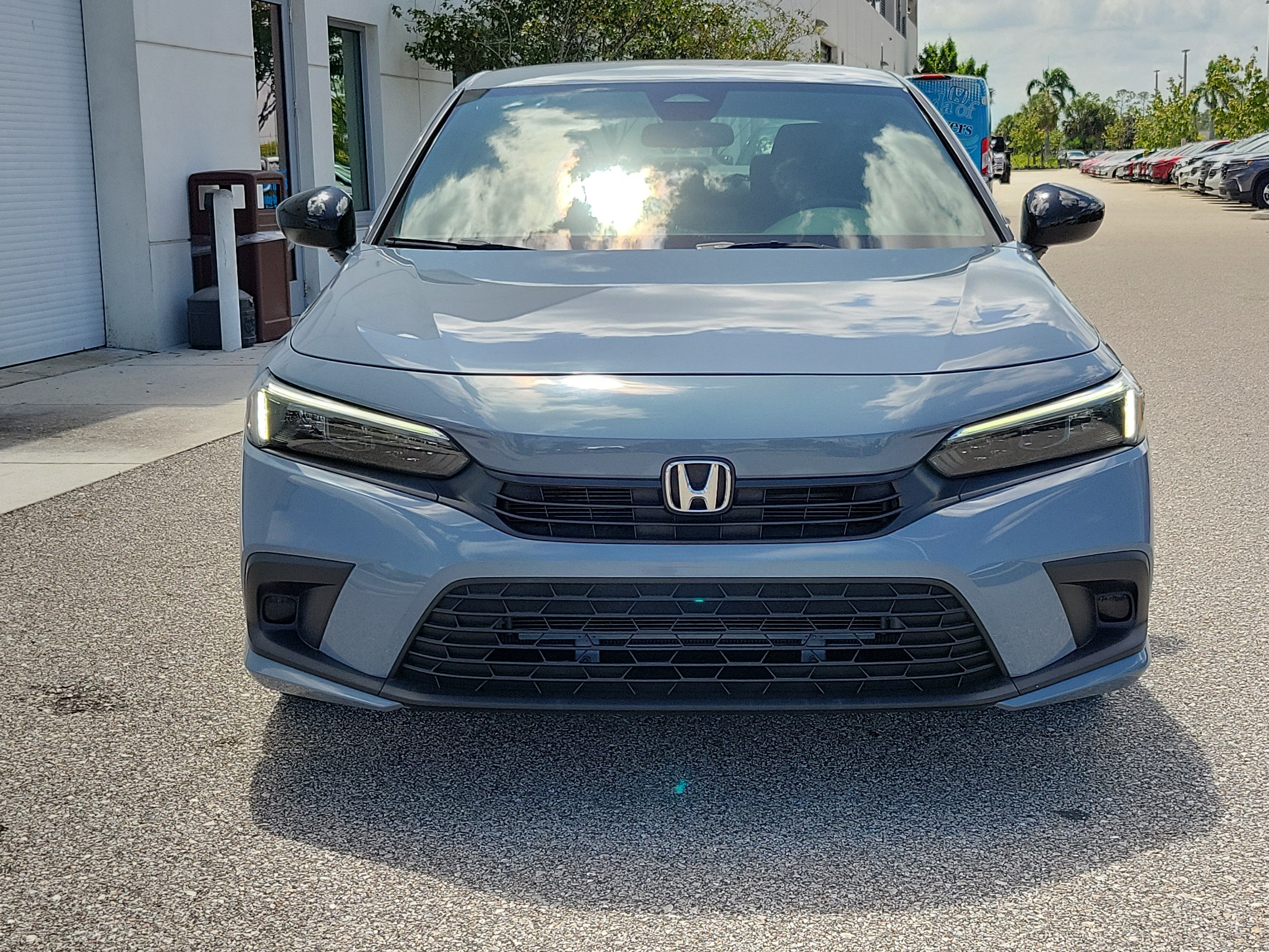 Used 2024 Honda Civic Sport image 2
