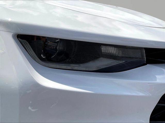 Used 2018 Chevrolet Camaro ZL1 RWD image 29