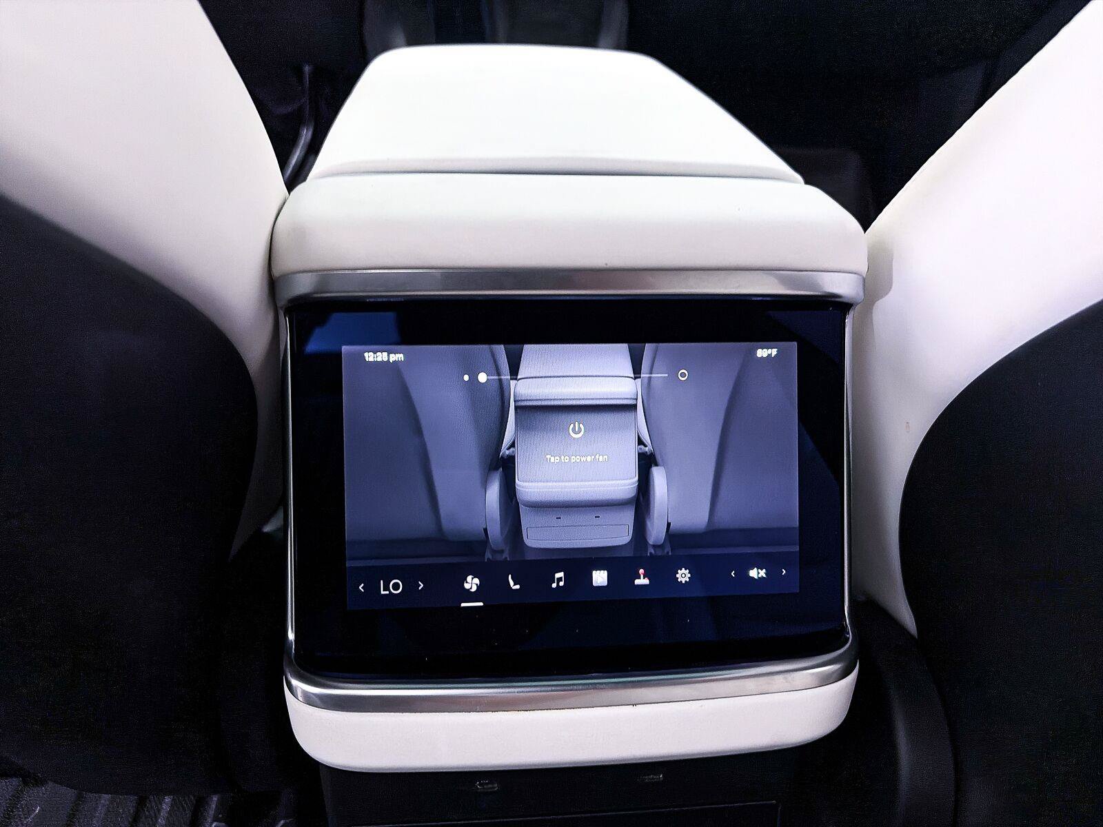 Used 2022 Tesla Model X AWD/4WD image 36