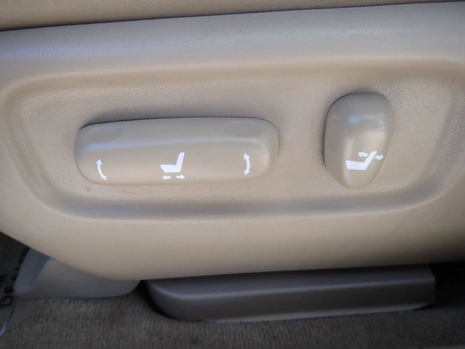 Used 2006 Toyota Highlander 4WD Hybrid image 12