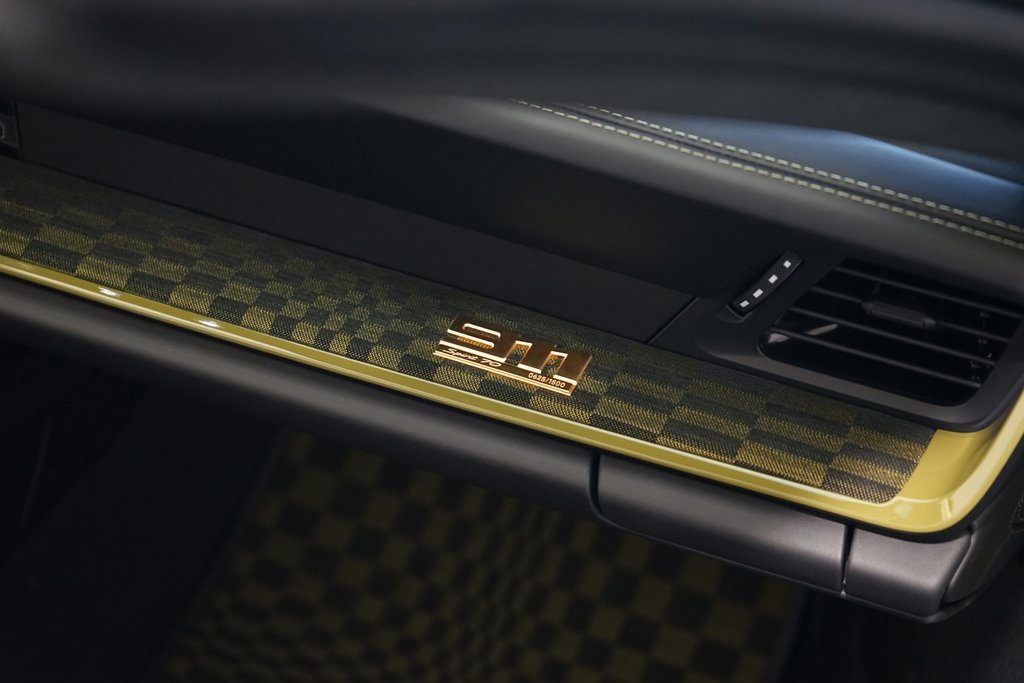 Used 2026 Porsche 911 GTS image 31