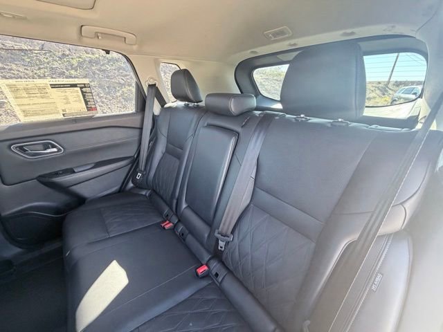 Certified 2023 Nissan Rogue Platinum w/ Platinum Premium Package image 27