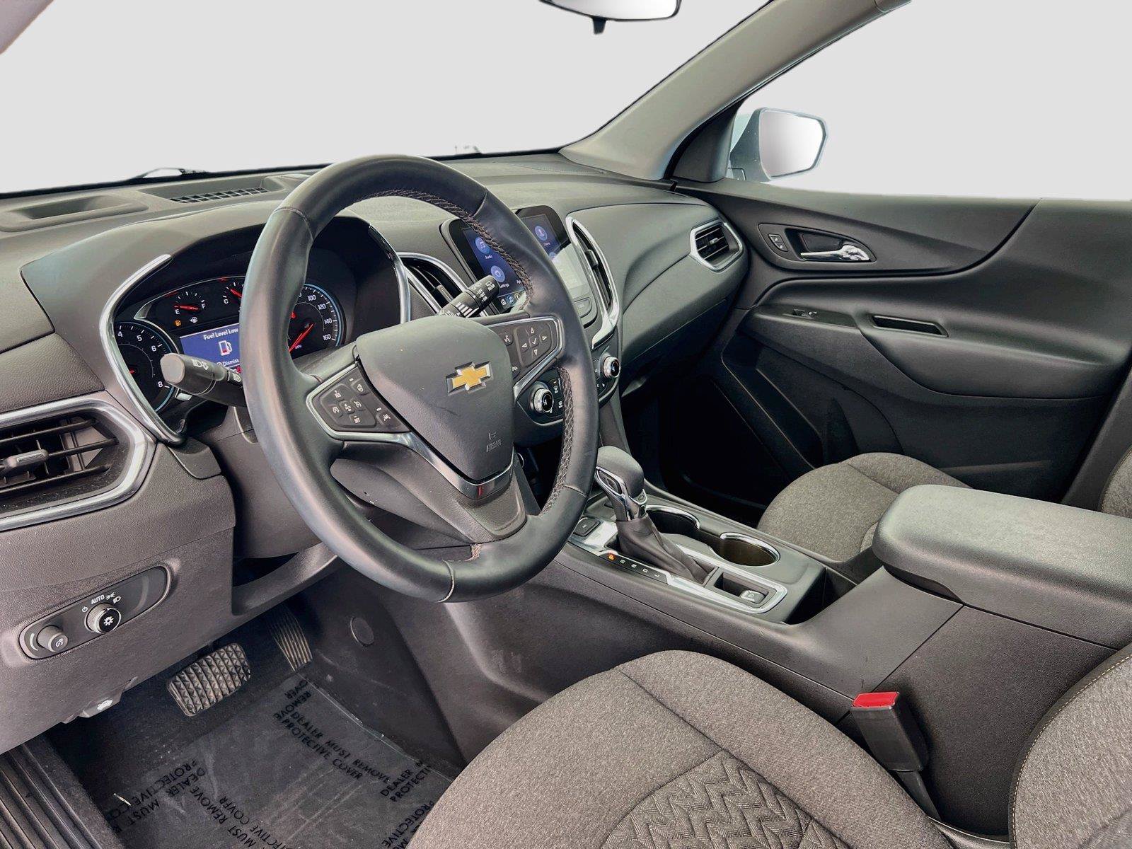 Used 2024 Chevrolet Equinox LT AWD/4WD image 11