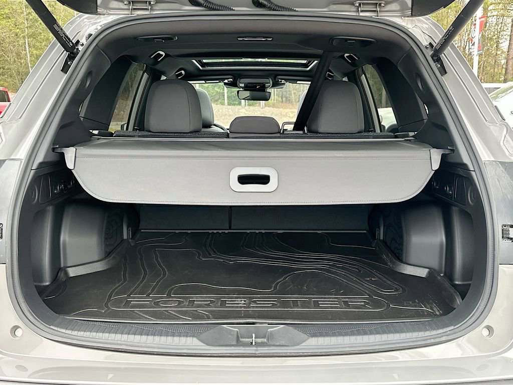 Used 2025 Subaru Forester Premium w/ Convenience Package #1 image 16