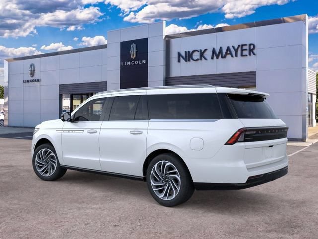 New 2026 Lincoln Navigator L Reserve AWD/4WD image 4