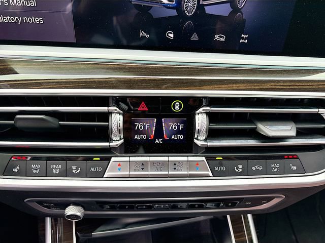 Used 2020 BMW X7 xDrive40i w/ Premium Package image 22