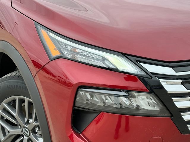 Used 2026 Nissan Rogue S image 3