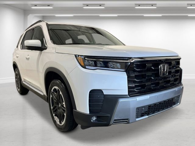 New 2026 Honda Pilot Touring image 9