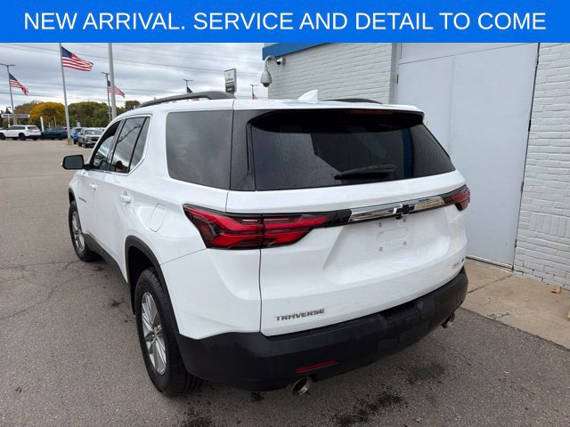 Certified 2023 Chevrolet Traverse LT FWD image 11