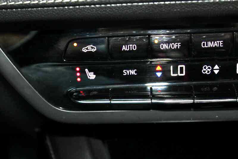 Used 2023 Buick Envision Essence image 35