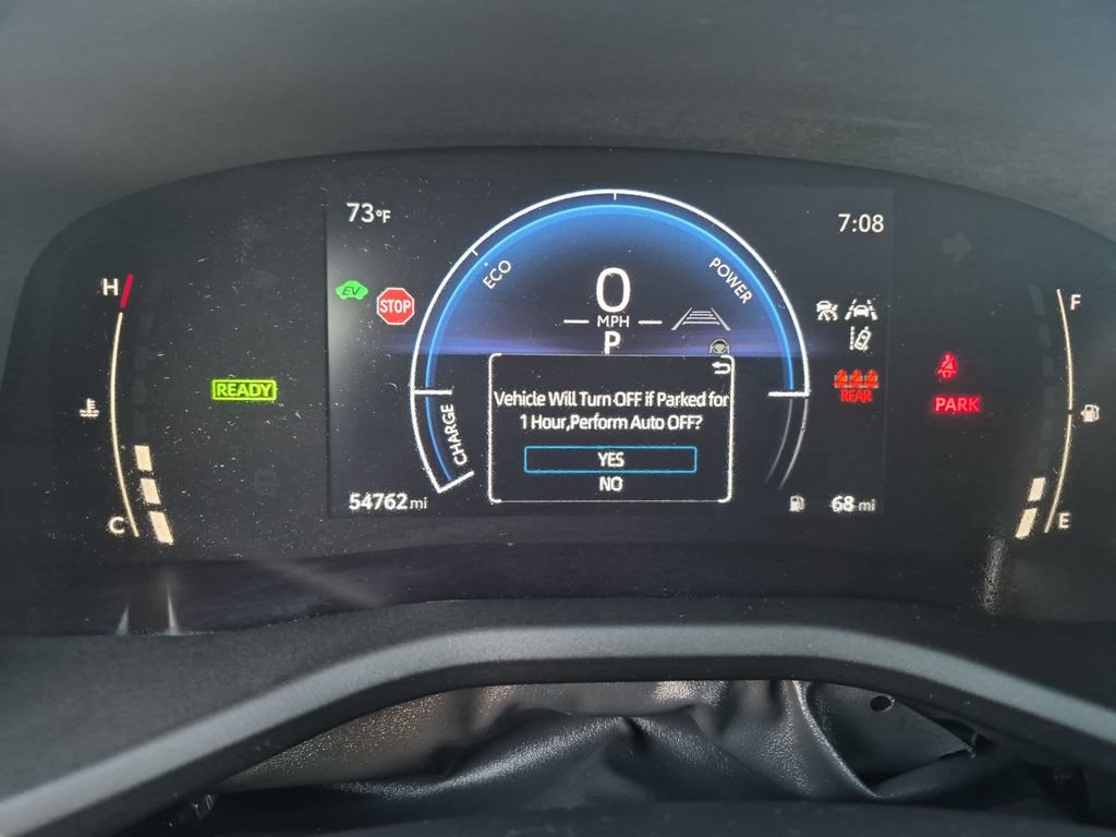 Used 2025 Toyota Camry SE FWD image 15