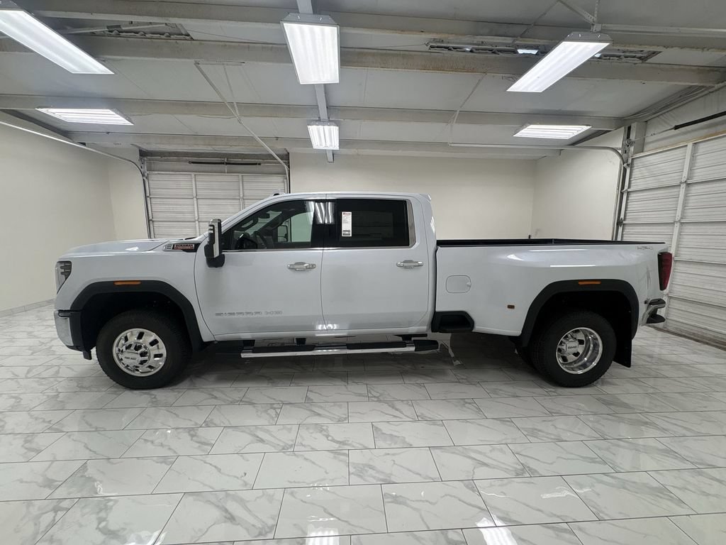 New 2026 GMC Sierra 3500 SLT w/ SLT Convenience Package AWD/4WD image 5