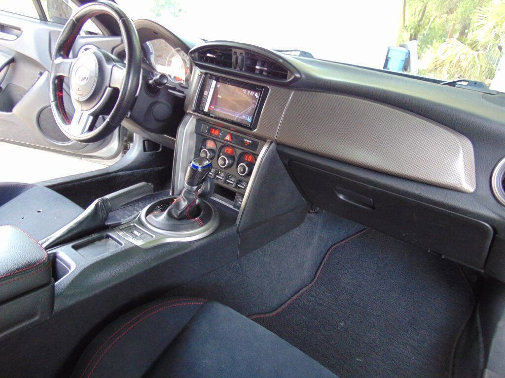 Used 2013 Scion FR-S 10 Series image 18