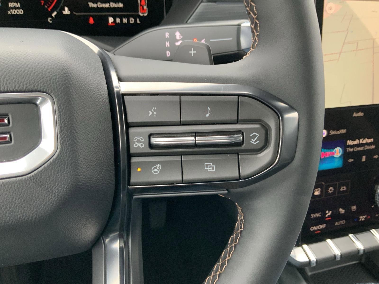 New 2026 GMC Acadia AT4 w/ Luxury Package image 36