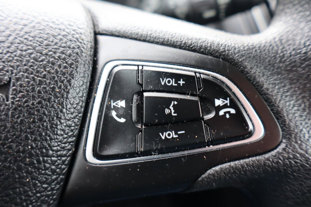 Used 2016 Ford Focus SE FWD image 30