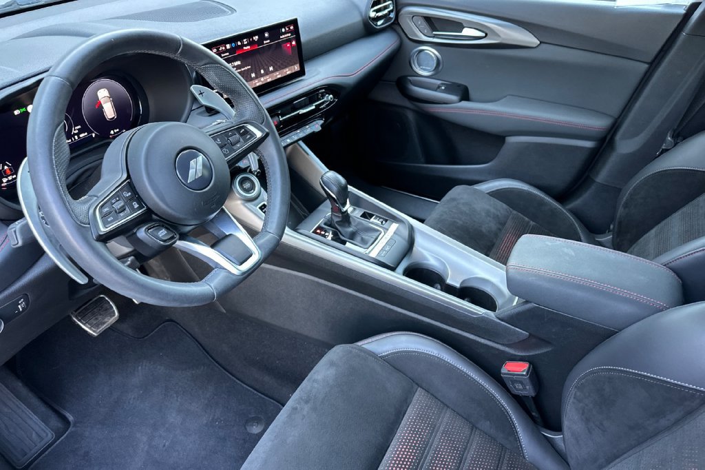 Used 2024 Dodge Hornet R/T Plus AWD/4WD image 10